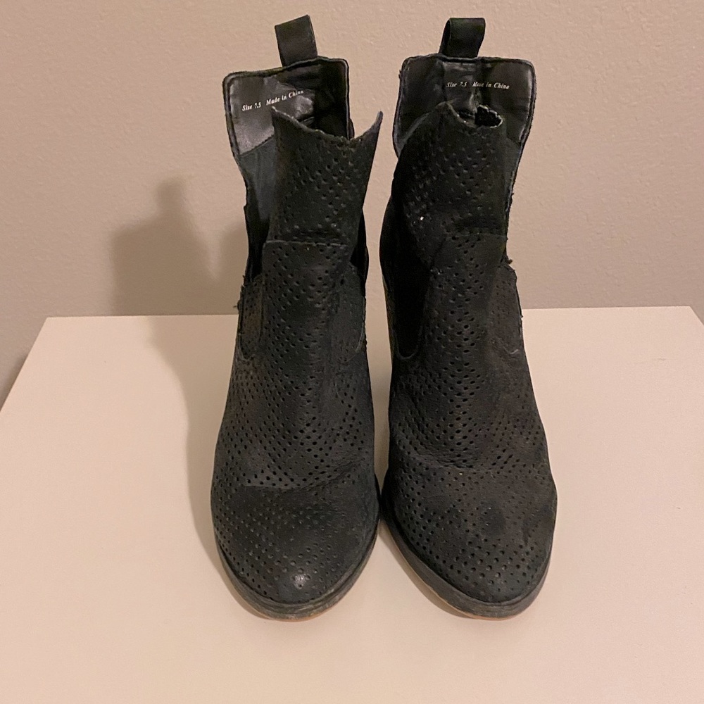 Black, Dolce Vita booties